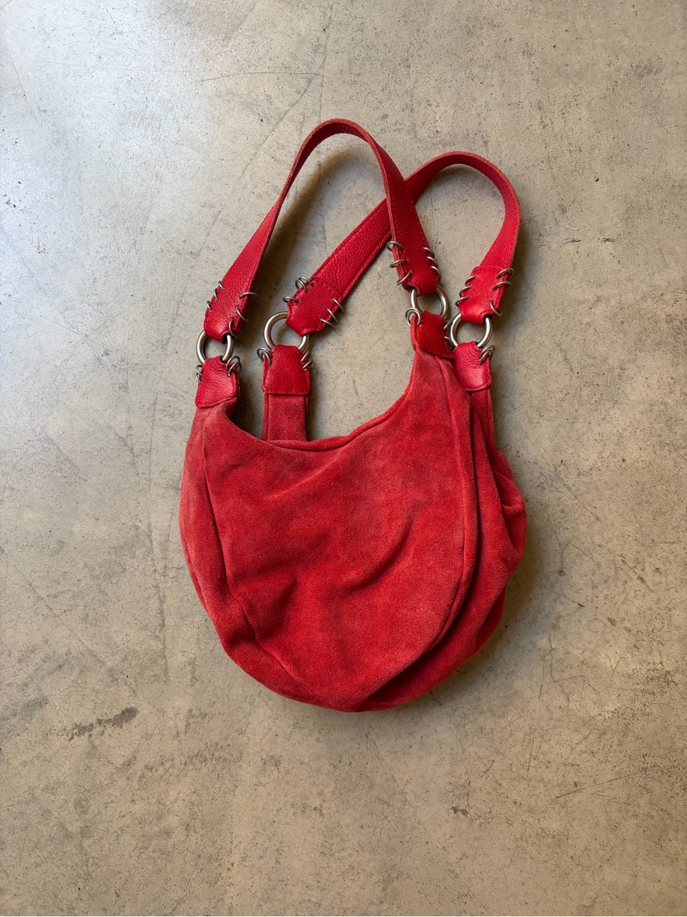 Red Suede Shoulder Bag – Women’s Stylish Carryall - Picture 2 of 3